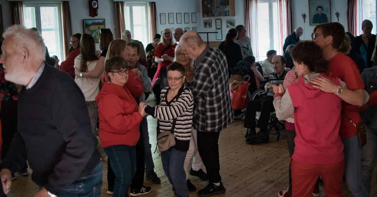 DUV-dans i Skogby 7.6.2023 (foto: Henry Andersson)
