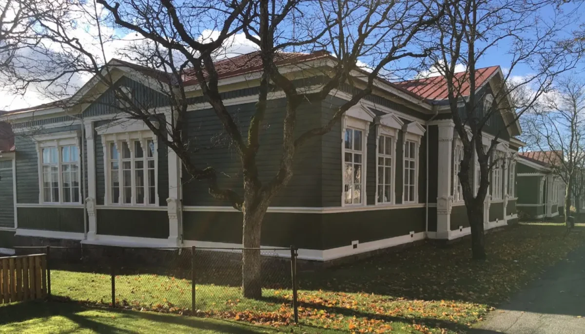 Det nuvarande loppiset finns på Raseborgsvägen 5 i Ekenäs (foto: arkiv)
